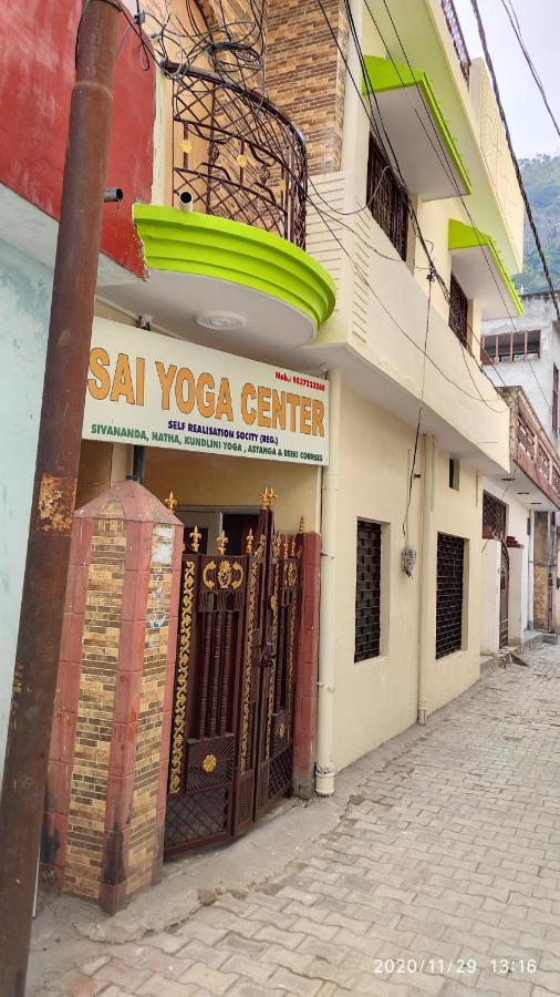Yogi Home Stay Рішикеш Екстер'єр фото